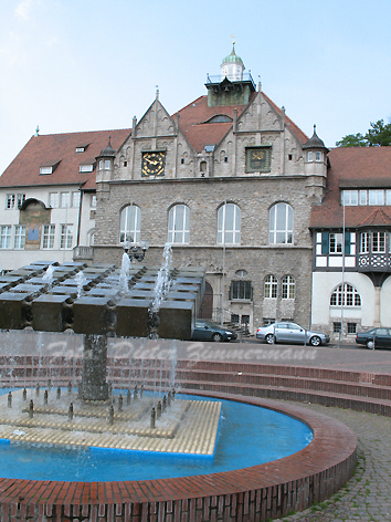 19_rathaus_berg_glb.jpg