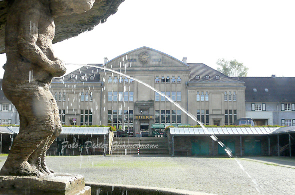 47_figur_kl_marktbrunnen00.jpg