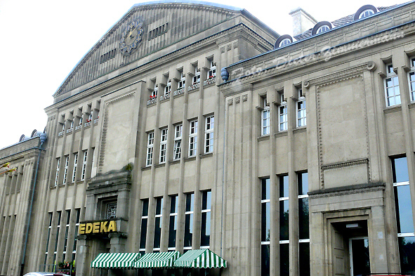 52_edeka_haus_kl_markt01.jpg