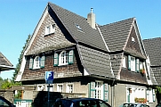 59_schindeldach_haus01.jpg