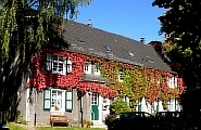 89_Haus_hauxstr_01.jpg