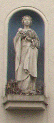 09_Agnes_Statue_01.jpg