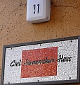 02_sonnenscheinhaus_hausschild01.jpg