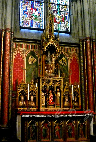 31dom_seitenaltar.jpg